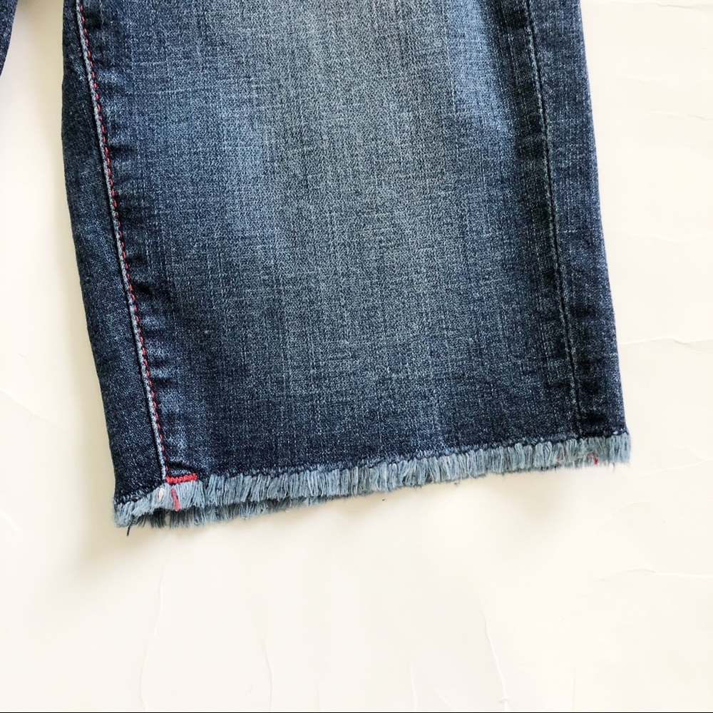 🔴SOLD🔴 TRUE RELIGION Geno Cut Off Jean Shorts - Picture 6 of 7